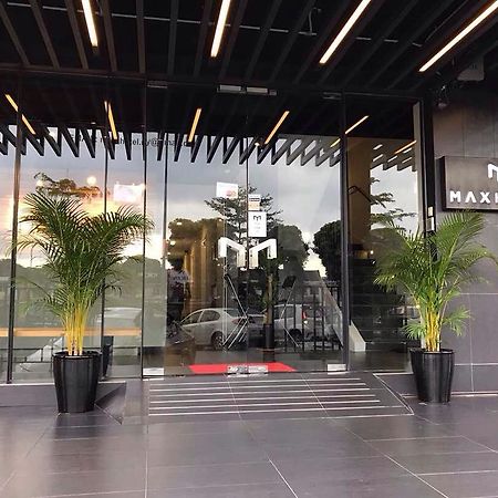 Max Hotel סובאנג ג'איה מראה חיצוני תמונה